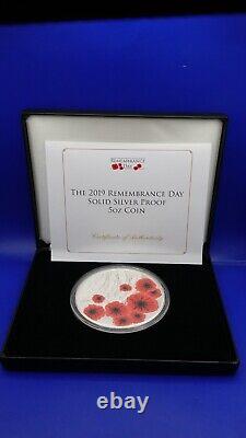 Cased 2019 Remembrance Day Solid Silver Proof 5oz Coin COA. £25 Coin