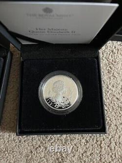 Her Majesty Queen Elizabeth II 2022 UK 1oz Silver Proof Coin X2