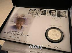 Royal Mint Queen Elizabeth In Memoriam Silver Proof £5 Coin And Stamp Set RARE